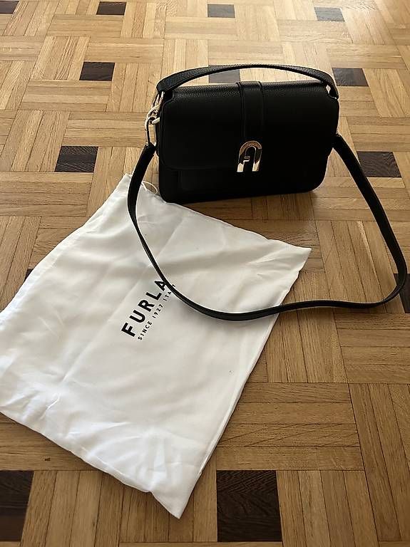 Furla Borse da donna: NEU - Furla Sofia Grainy – Nuovo (secondo la descrizione) da Zürich venduto da ha_bo