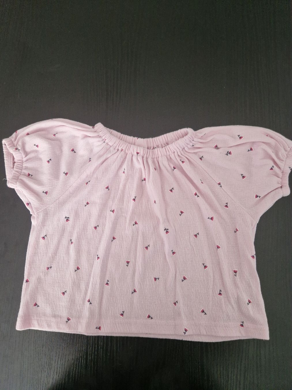 Lotti & Set di vestiti: Mädchen Top Set Grösse 98/110 – Usato da Hornussen venduto da Rysrys 3
