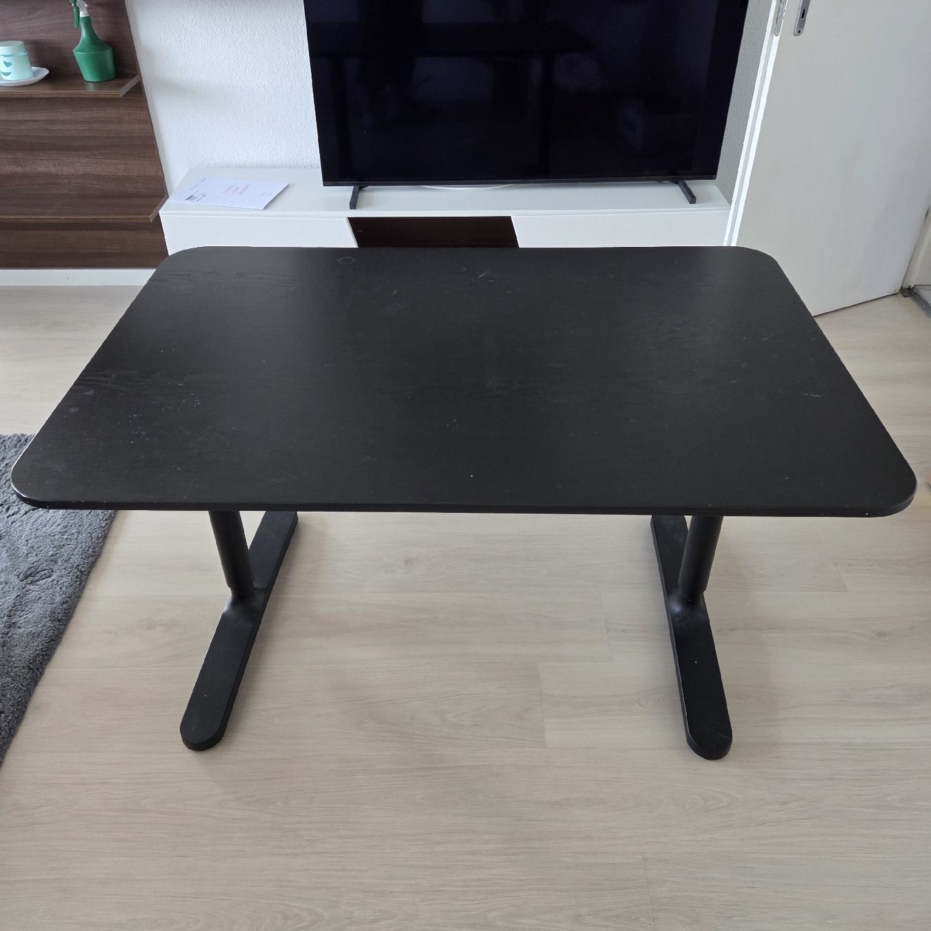 Ikea Bureaux: Ikea Bürotisch – D'occasion à Niedergösgen par H.svc