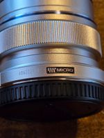 Olympus M.Zuiko 12mm f/2.0-Topzustand