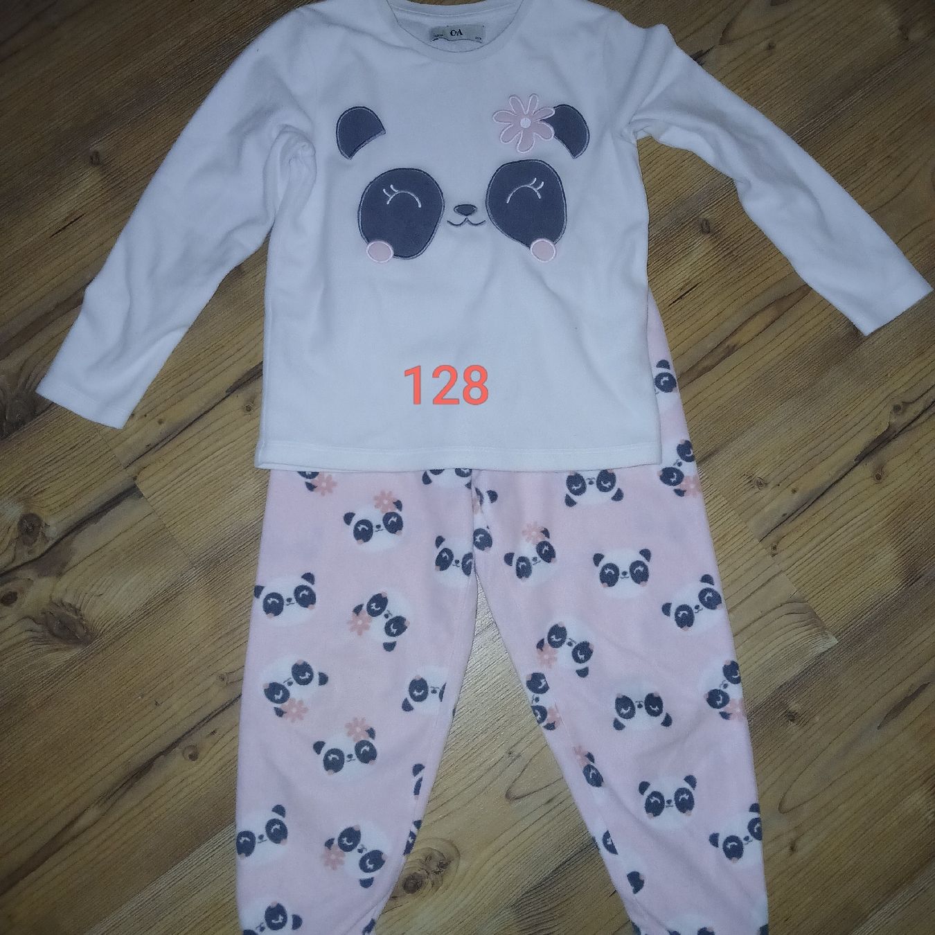 Pigiama & Simili: Pyjama Winter Grösse 128 – Usato da Steffisburg venduto da Ferrari006