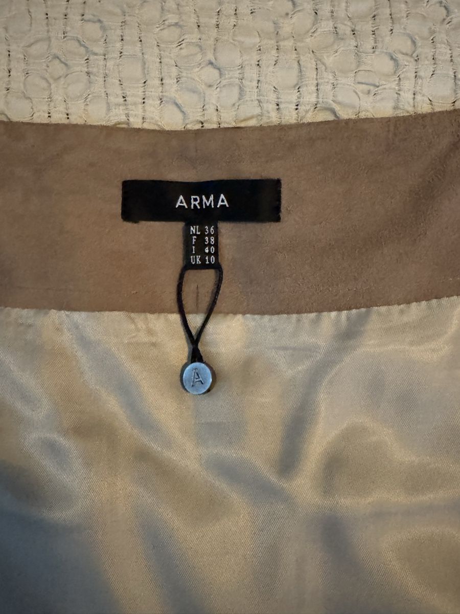 Gonne: ARMA Suede Leather Wrap Skirt - Size 36 – Usato da Bern venduto da djinal 1