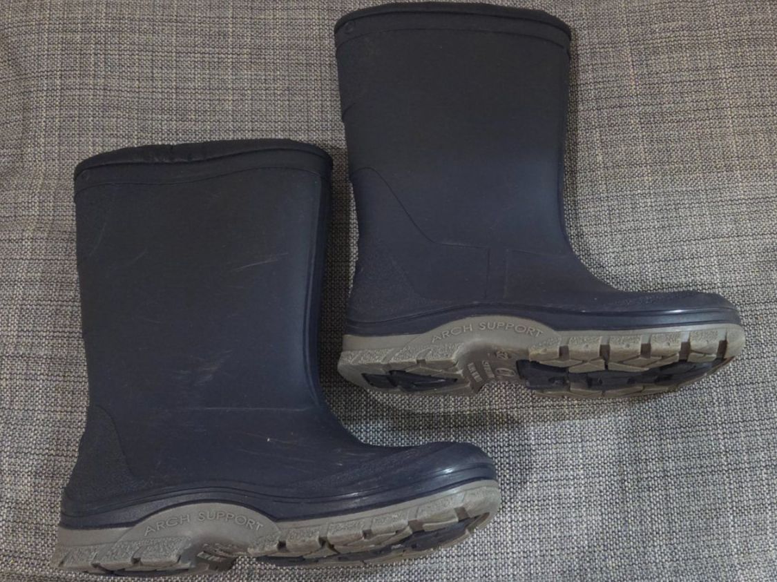 Spirale Schuhe für Jungen: Kinder Gummistiefel 2 Paar Grösse 32 – Gebraucht aus Thun von el_gnom 2