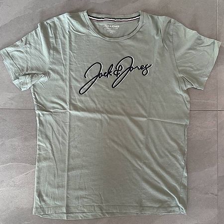 T-shirt Jack & Jones - taille L