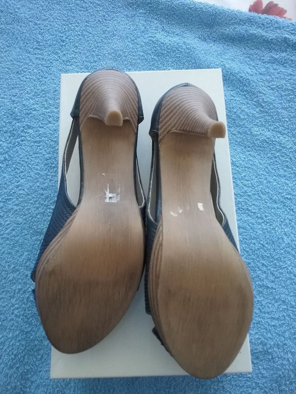 Damenschuhe: neue Pumps in Gr. 37 – Neu und originalverpackt aus Wiesendangen von Stregolina 3