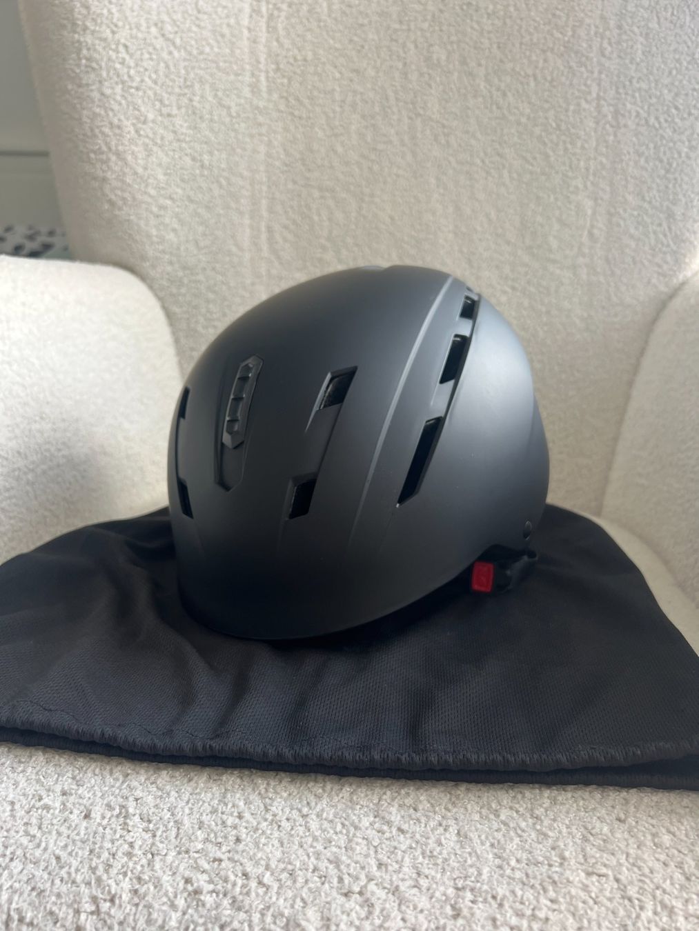 Caschi: Skihelm schwarz Grösse L/XL – Nuovo (secondo la descrizione) da Wald ZH venduto da sarasv