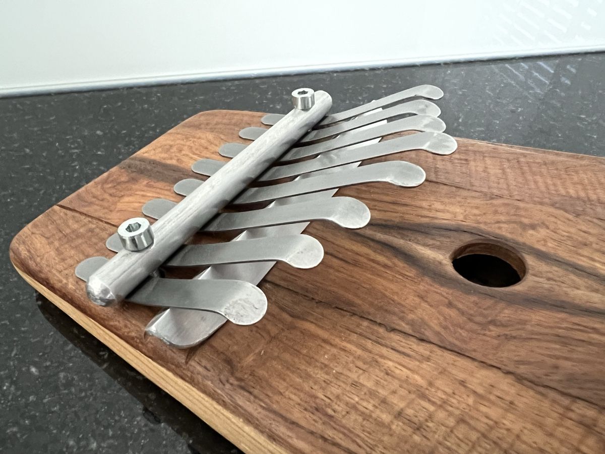 Musikinstrumente: Kalimba – Gebraucht aus Obfelden von Moscheli 2