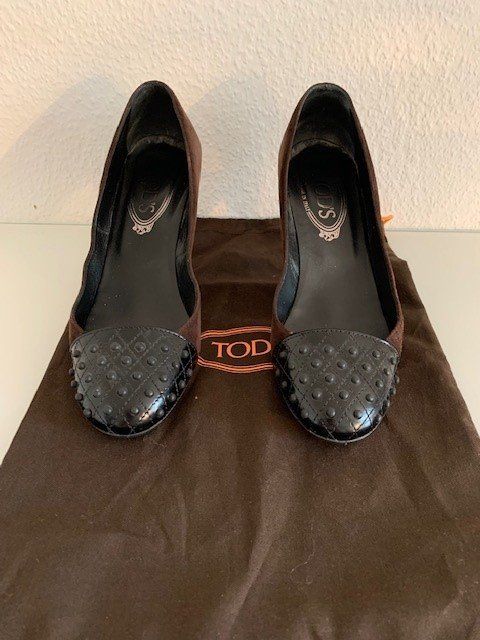 Tod'S Scarpe da donna: Tod's / Pumps / Wildleder / Gr. 37 – Usato da Zürich venduto da gonthemove