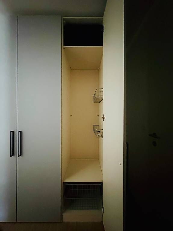Micasa Armadi: Hochwertiger Schrank von Micasa – Usato da Gunzwil venduto da M9 4