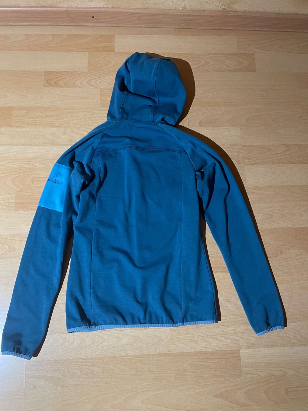 Mckinley Giacche: Veste softshel McKinley – Usato da Chamoson venduto da daleva0204 1