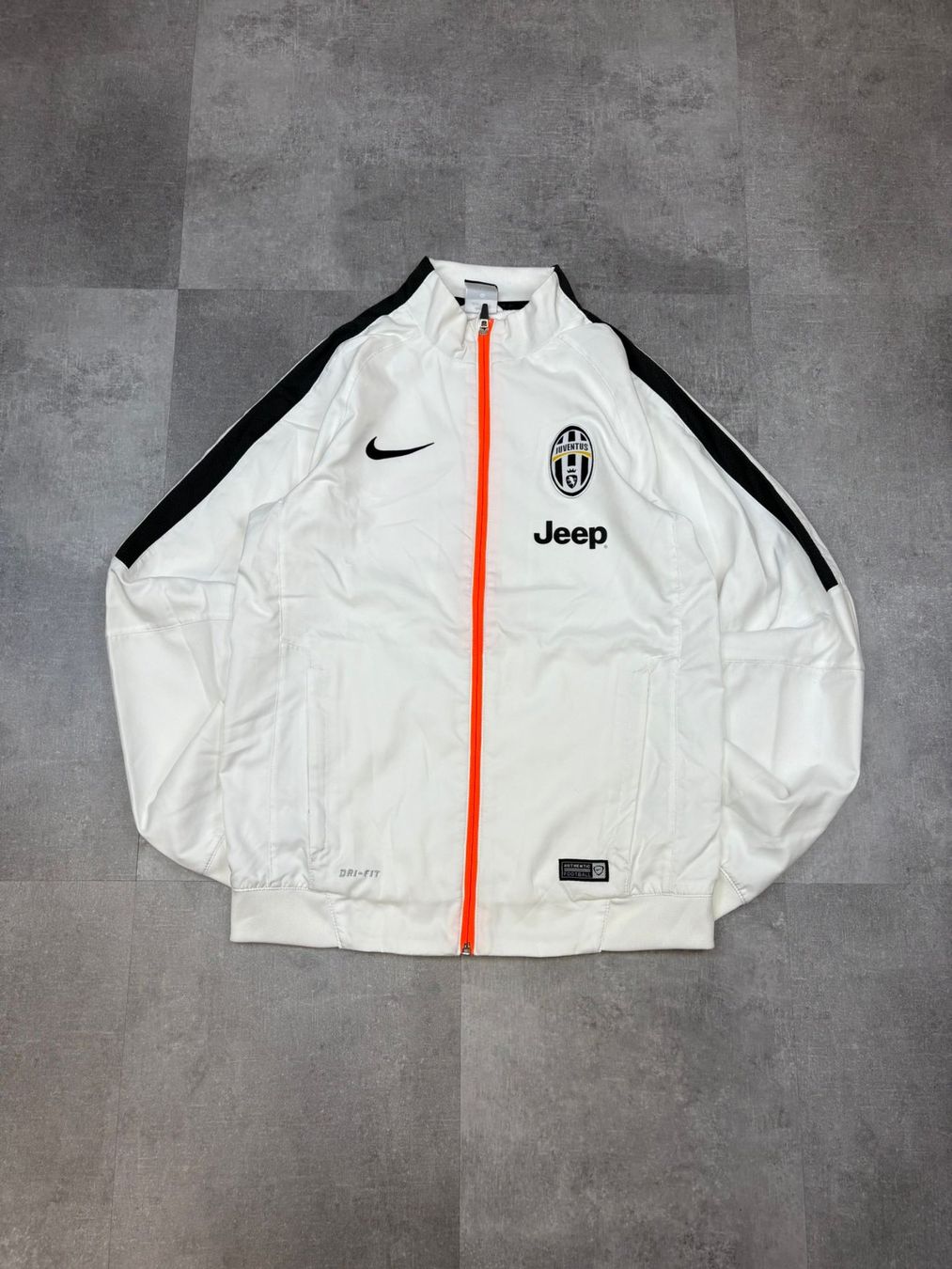 Nike Completi: Juventus Turin Nike Trainingsanzug - Grösse S – Usato da Werdenberg venduto da hase.vintage 1