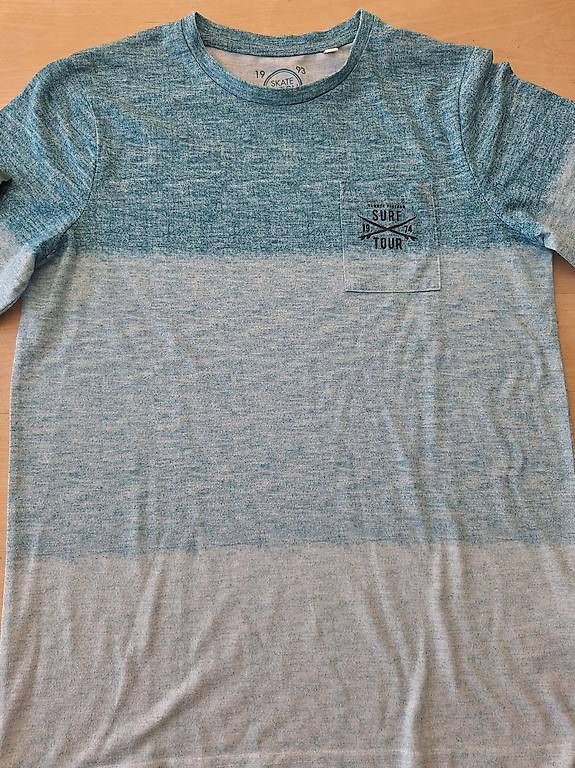 Hemden, T-Shirts & Polos: T-Shirts Gr.158 – Gebraucht aus Seewis-Dorf von GAGAGAGSGAGA 1