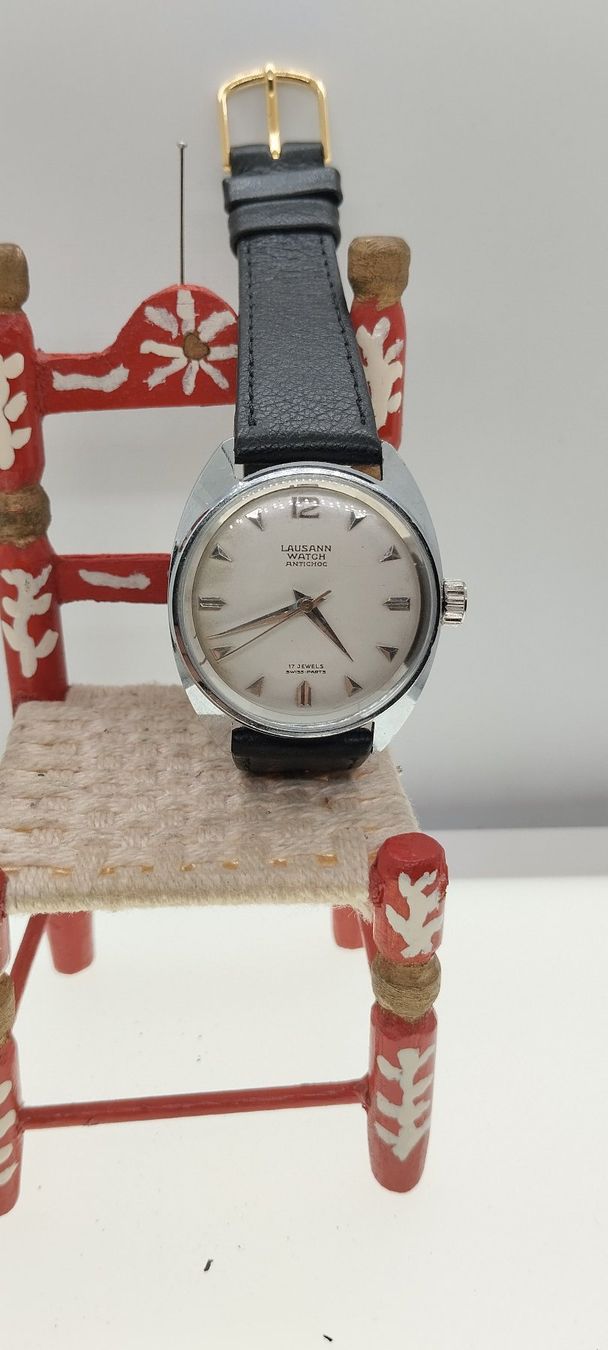 Montres: montre lausann – D'occasion à La Chaux-de-Fonds par jac_9llg 2