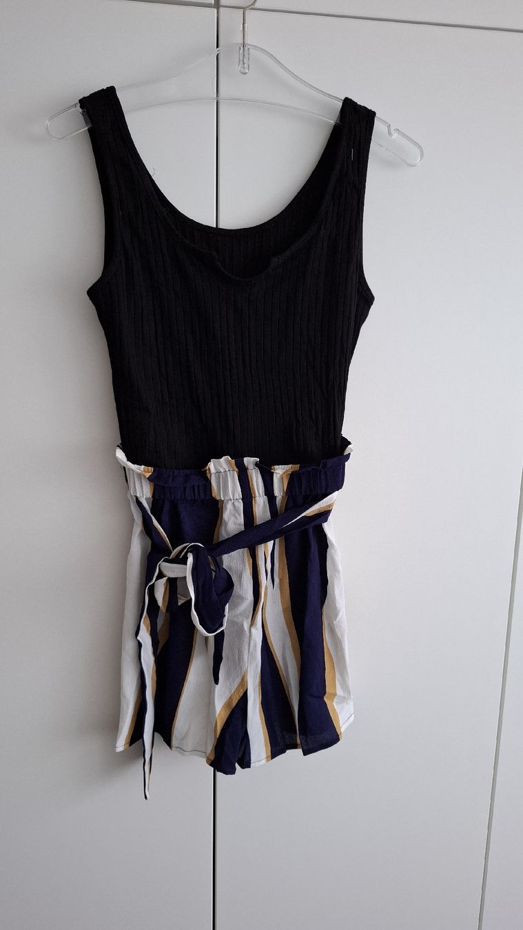 Tute: Jumpsuit / Romper - Grösse M – Nuovo e nell'imballaggio originale da Rickenbach b. Wil venduto da VeryLovelyThings 1