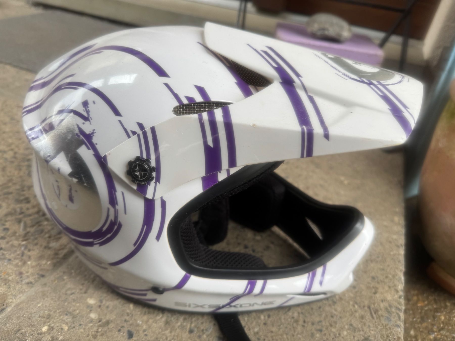 Caschi: Sixsixone Helm – Usato da Bünzen venduto da Voegi8