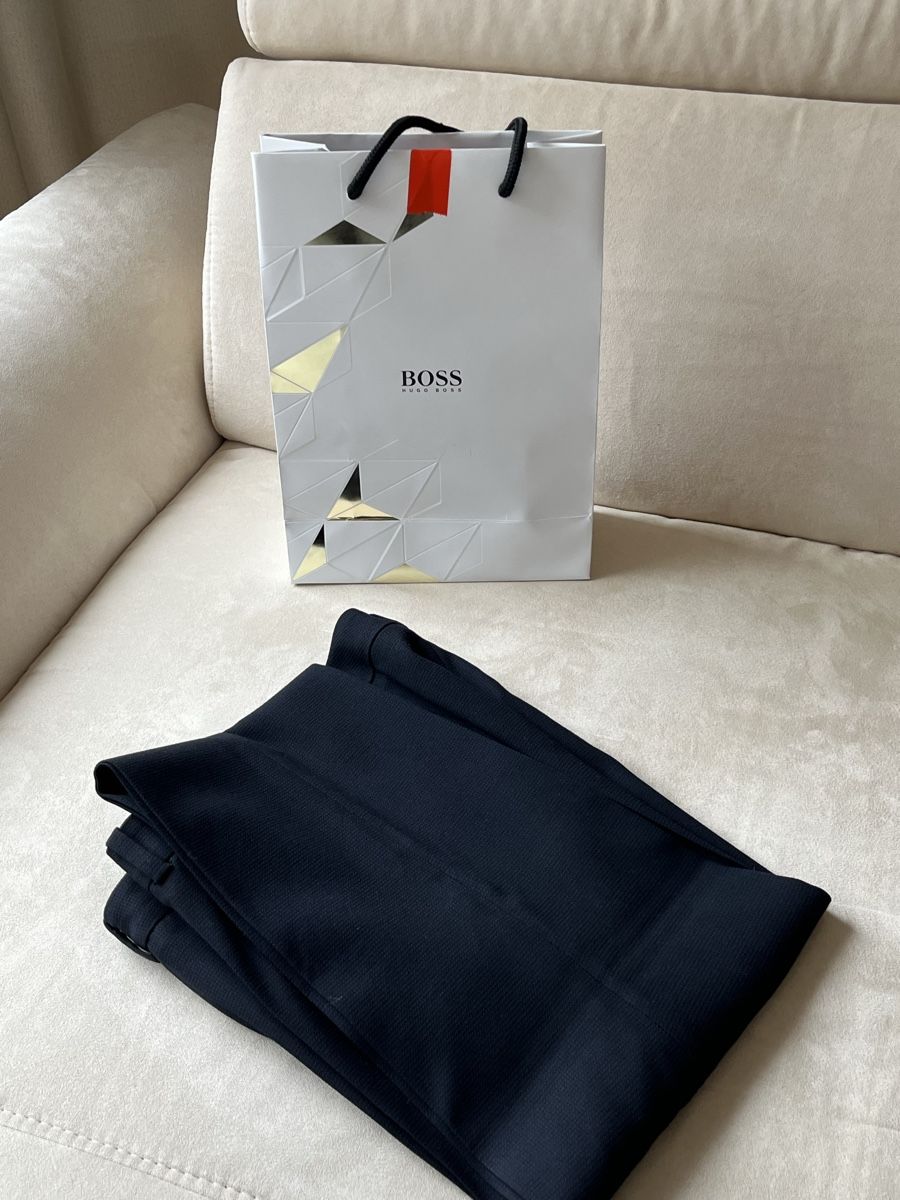 Hugo Boss Pantaloni: Hose Hugo Boss Gr.XS – Nuovo e nell'imballaggio originale da Stäfa venduto da Exclusive0 3