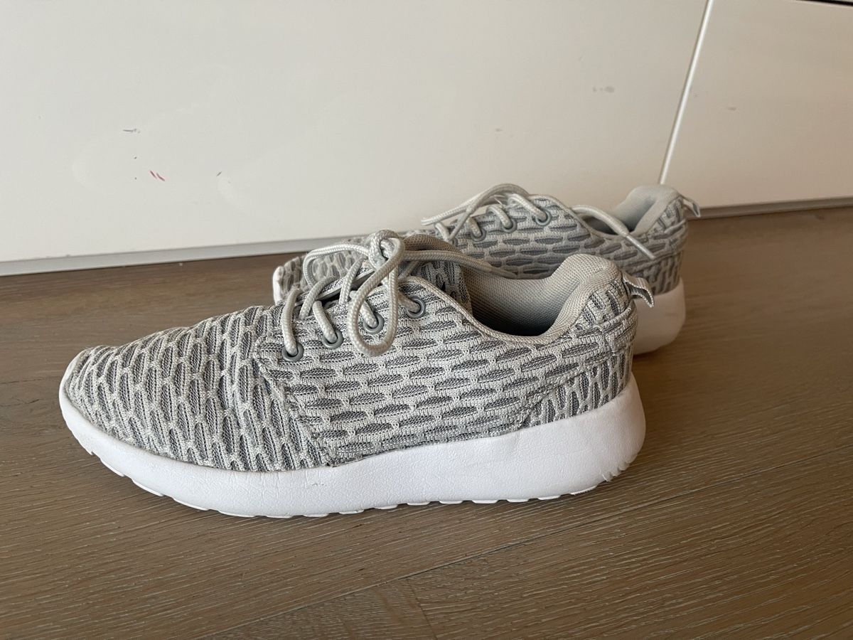 Scarpe per ragazzi: Turnschuh / Sneaker Gr. 34 – Usato da Meilen venduto da Golfer04