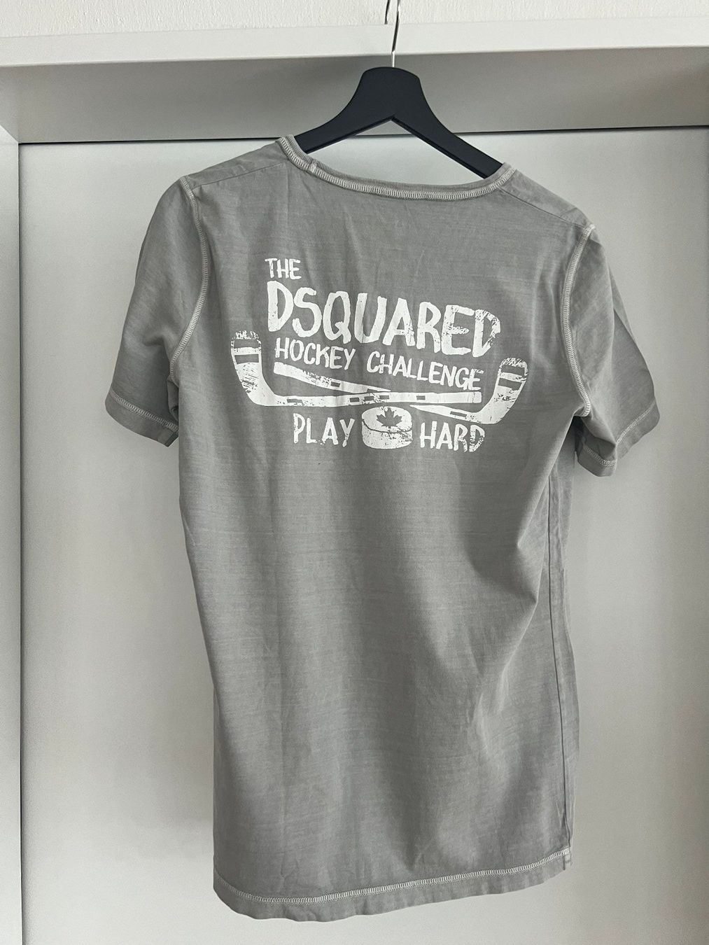 Dsquared2 T-shirt: Dsquared2 Tshirt Hockey Challenge, SizeS – Usato da Wilen b. Wollerau venduto da ccgold 1