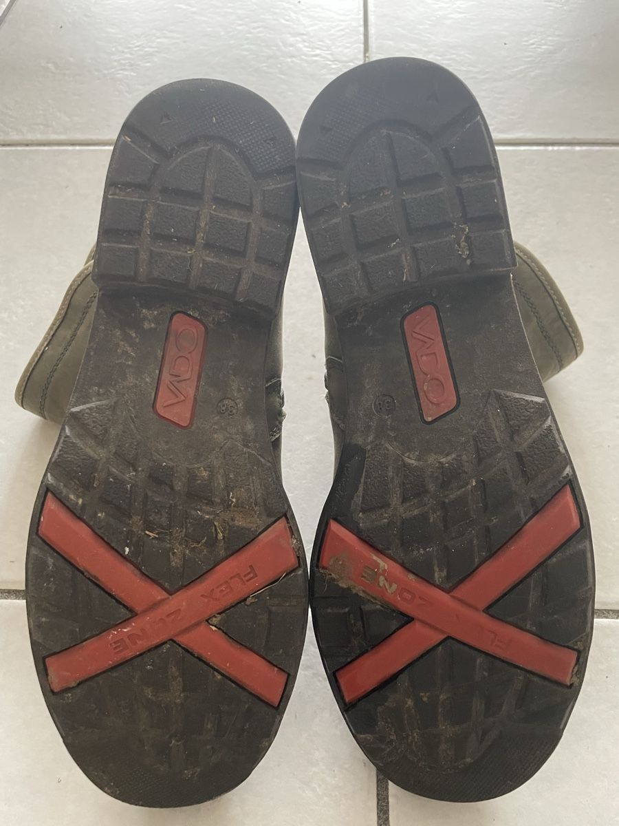 Scarpe da donna: VA-Tex Stiefel, khaki, Gr. 38 – Usato da Winterthur venduto da Tiklo 4
