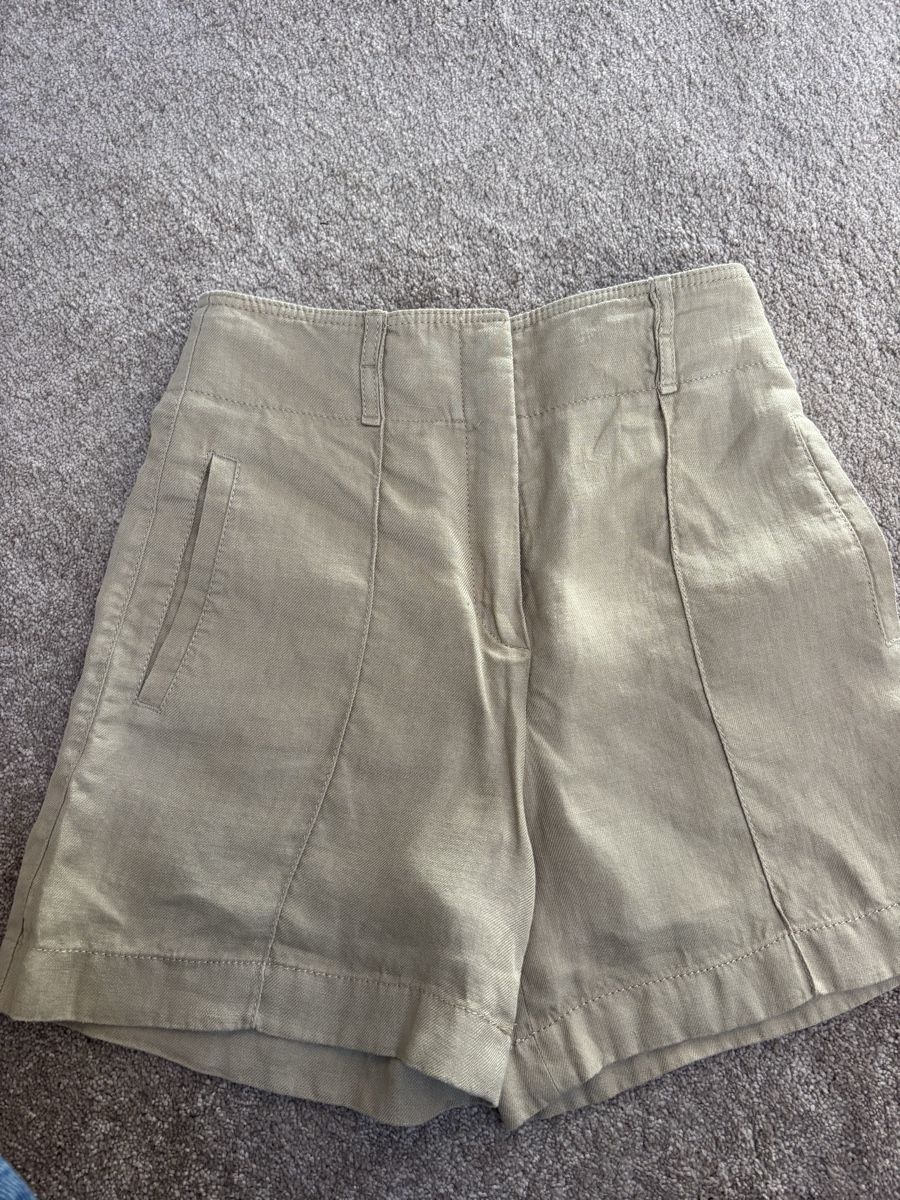 Mango Hosen: Shorts Mango – Gebraucht aus Zürich von fab.gr