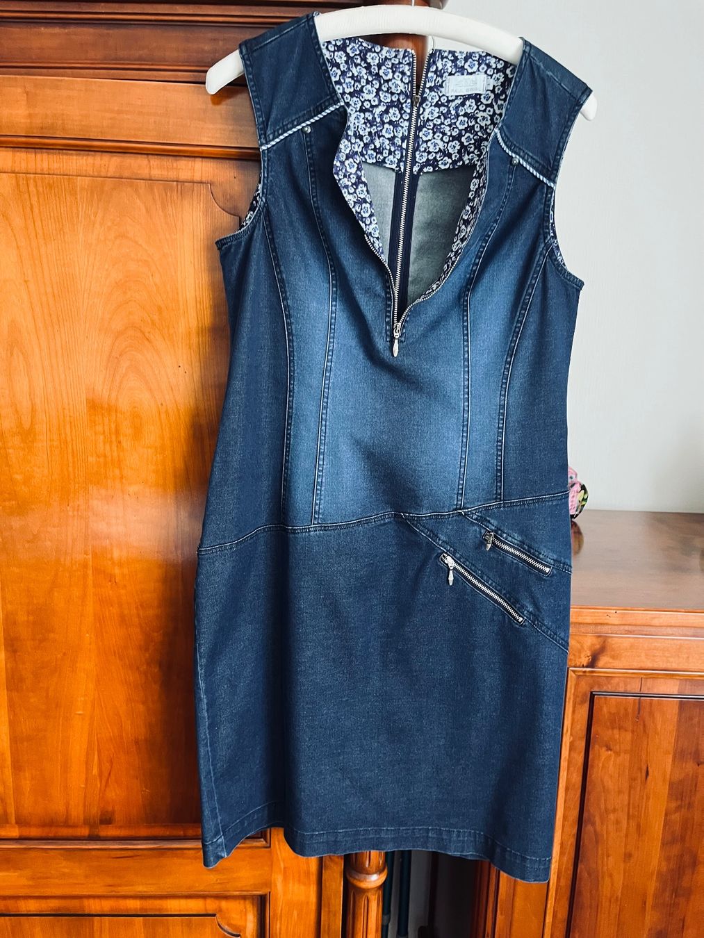 Vestiti: Robe Jeans – Usato da Prilly venduto da DANIELLE015