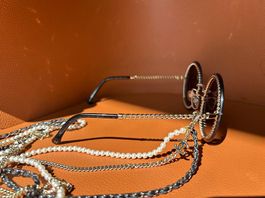 Chanel Sonnenbrille inkl. Brillenkette