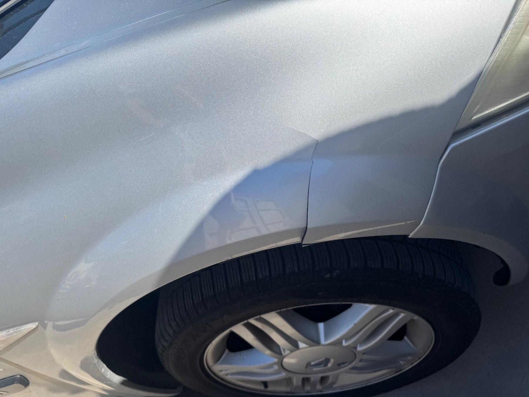 Renault Automobili: Renault Mégane 1.5 dci – Usato da Martigny venduto da msn_ym5p 4