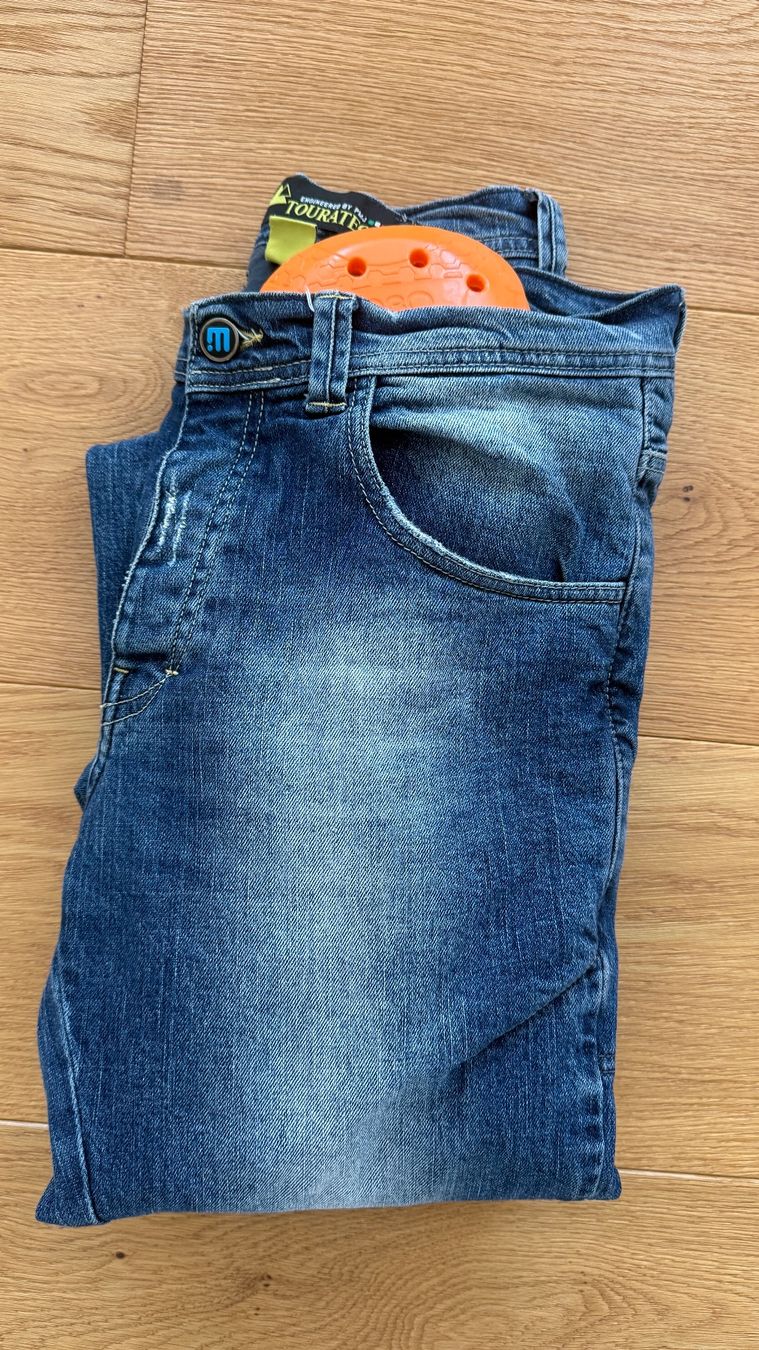 Pantaloni: Touratech Motorrad-Jeans mit Protektoren – Usato da Schwellbrunn venduto da GuyLeBlanc 4