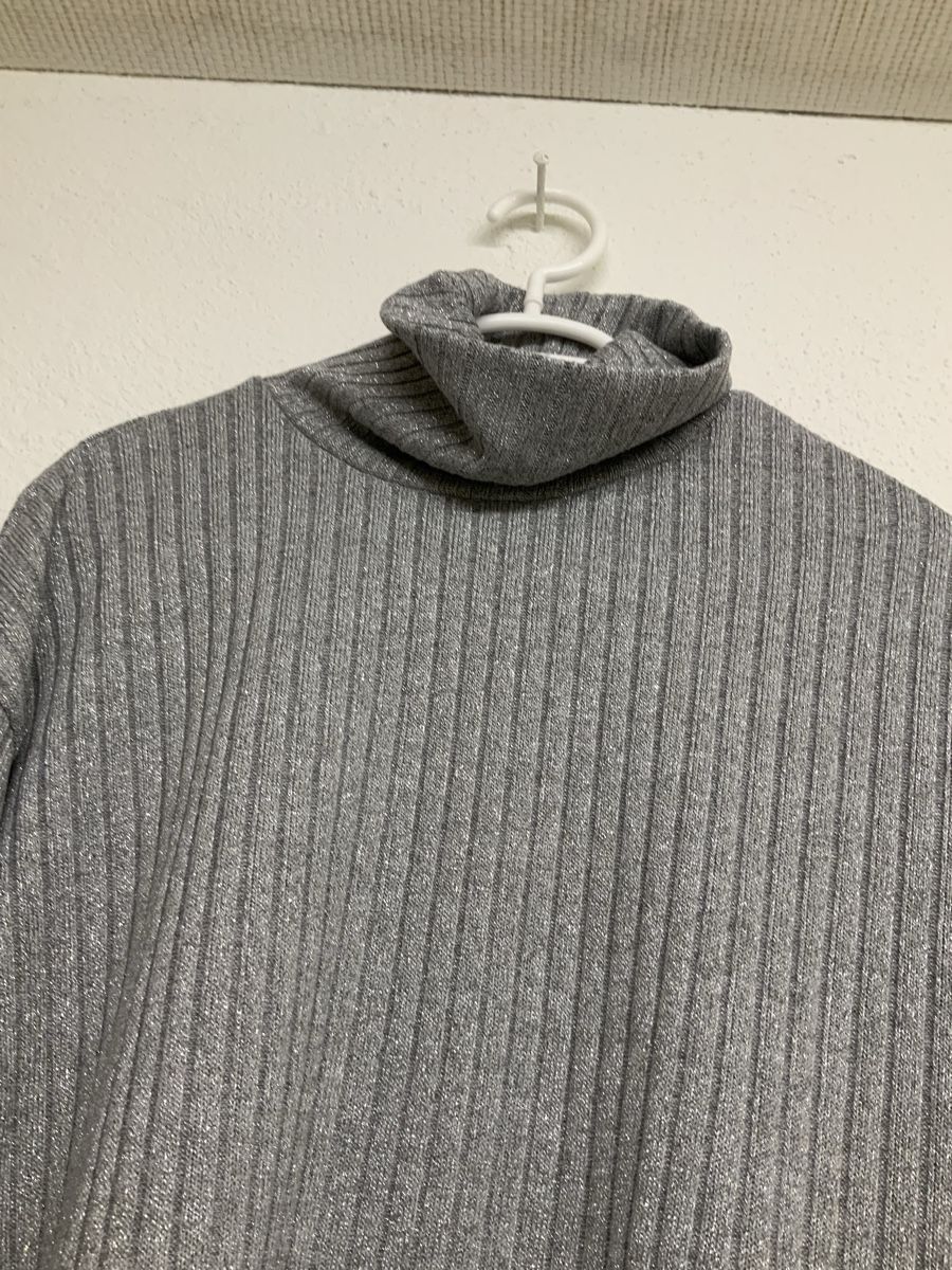 Pulls & Sweat-shirts: Rollkragenpullover Grau Grösse M   – Neuf (Voir description) à Wallisellen par AS.TZ. 2