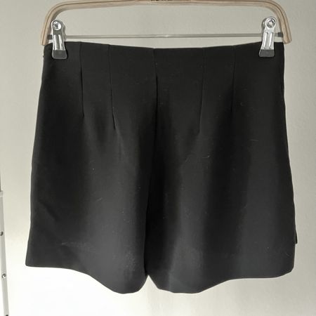 Mango Shorts