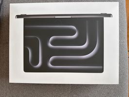 MacBook Pro M5 16GG Memory 512GB Storage