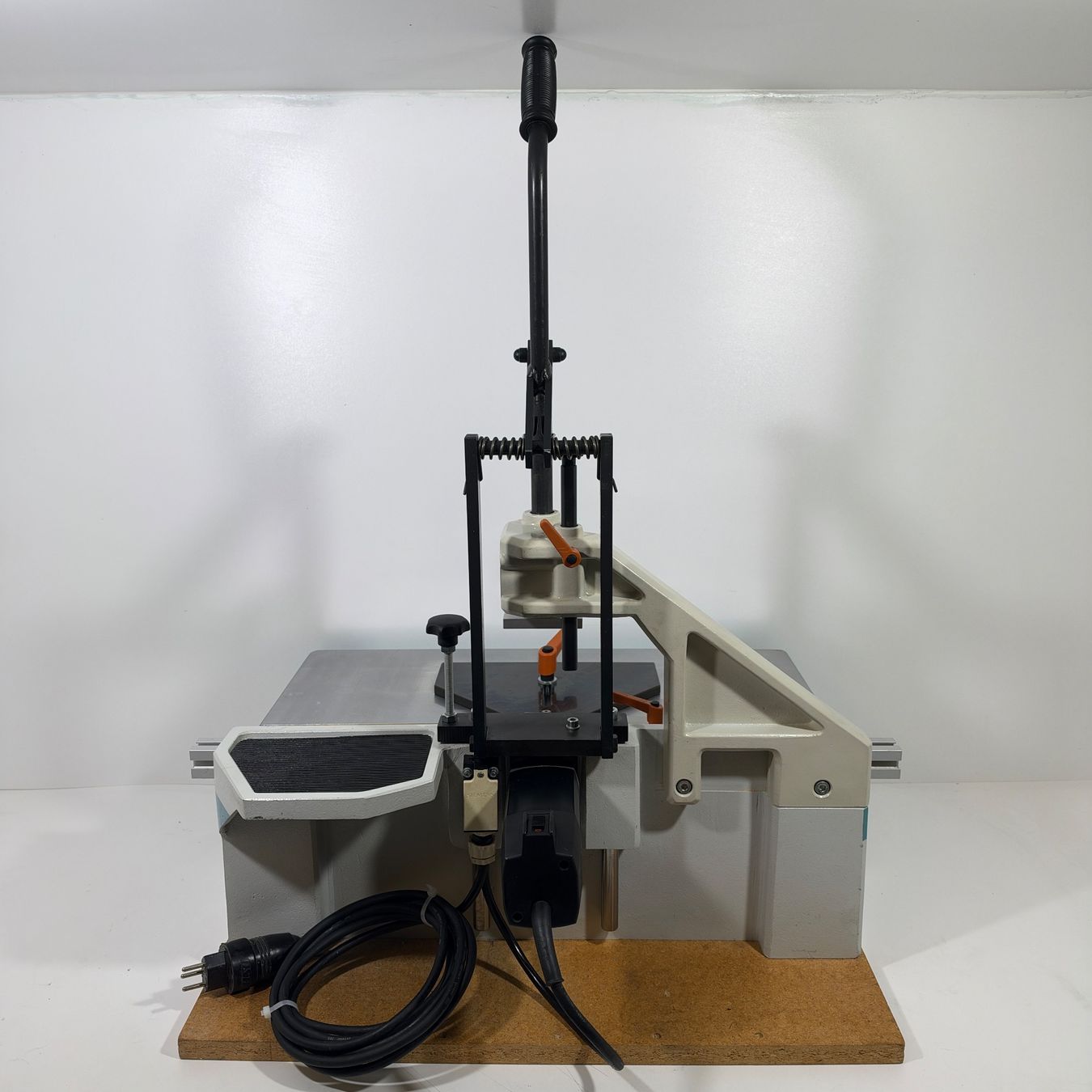 Tutte le macchine: SCHWALBENSCHWANZFRÄSE - HOFFMANN MU-2 – Usato da Rothrist venduto da Die_Welle 4