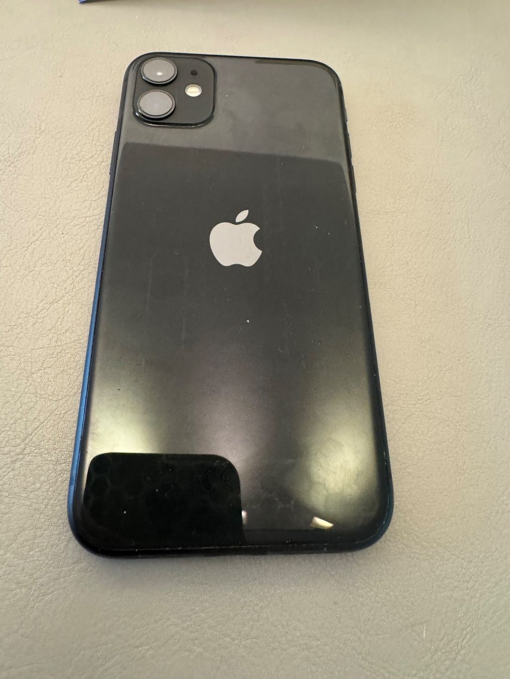Apple Handys / Smartphones: iPhone 11 – Defekt aus Adliswil von Busys 1