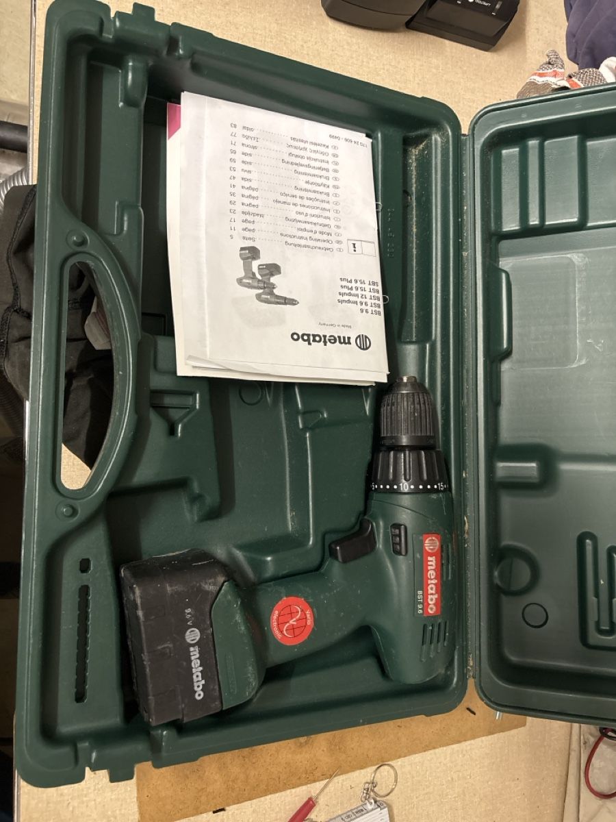 Metabo Trapani: Metabo Bst 9.6 Akkubohrmaschine – Usato da Langnau im Emmental venduto da noe_cs7k