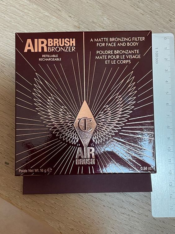 Charlotte Tilbury Maquillage: Charlotte Tilbury Airbrush Bronzer – Neuf avec emballage d'origine à Seedorf UR par Vita000