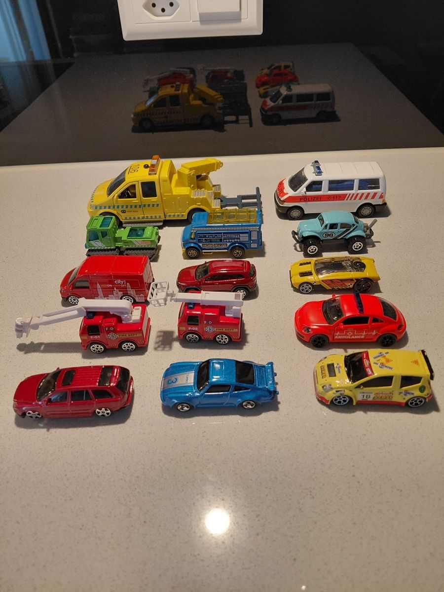 Giocattoli: 14 Spielzeugautos – Nuovo e nell'imballaggio originale da Grenchen venduto da lia51