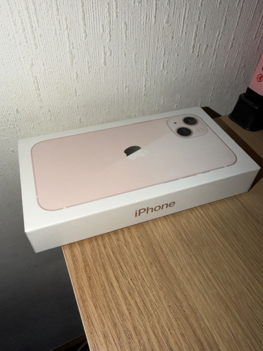 Apple Telefoni cellulari / Smartphones: iPhone 13 – Usato da Pully venduto da r_co25 2