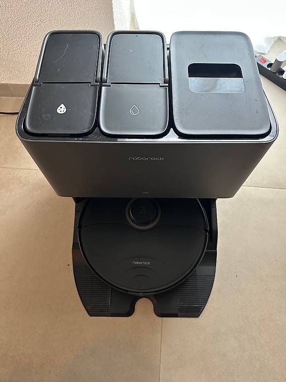 Aspirapolveri & Accessori: Roborock S8 Pro Ultra  Aspilaveur avec station – Usato da Poliez-Pittet venduto da arn_z9yk 1