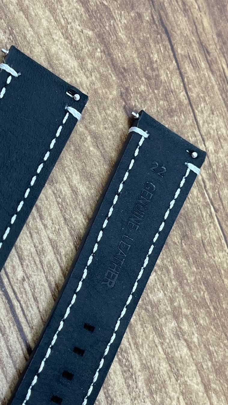 Bracciali & Braccialetti: Leder Uhrenarmband 22mm – Nuovo e nell'imballaggio originale da Bruettisellen venduto da GiacomoCH 2