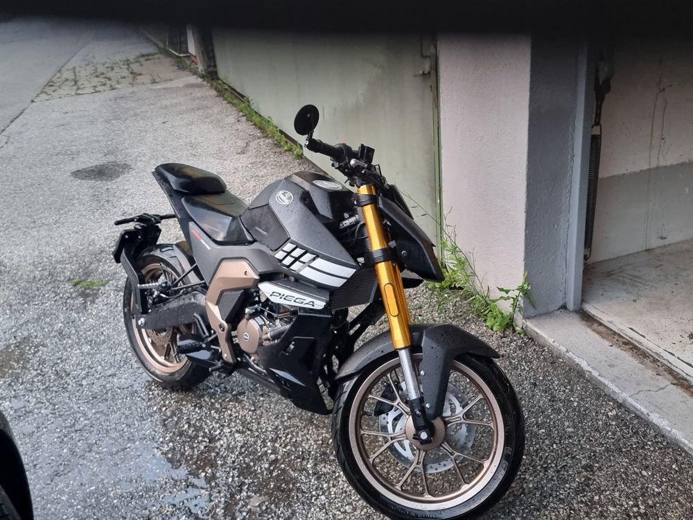 Mondial Piega 125 3