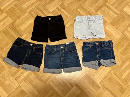 5x H&M Stretch Shorts 104
