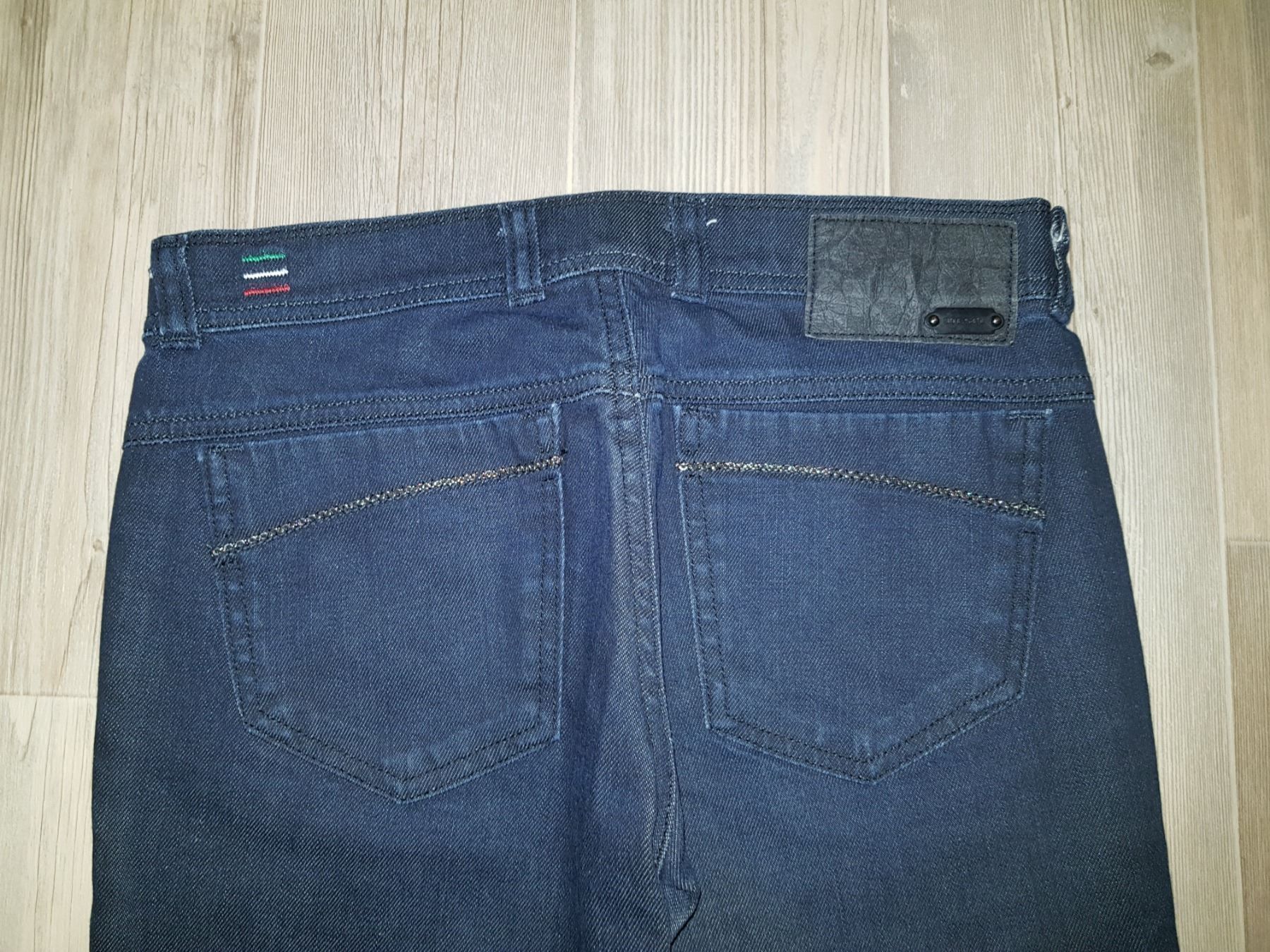 Diesel Jeans: Jeans DIESEL  Model SOOZY   Taille / Grosse W25 L34 – Usato da Cossonay-ville venduto da Super-Price-Quality 5