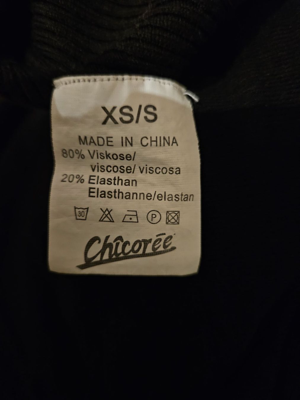 Maglioni & Felpe: schwarzer Pullover von Chicorée mit Fledermausärmel – Usato da Ebikon venduto da SecondChance_byM 4