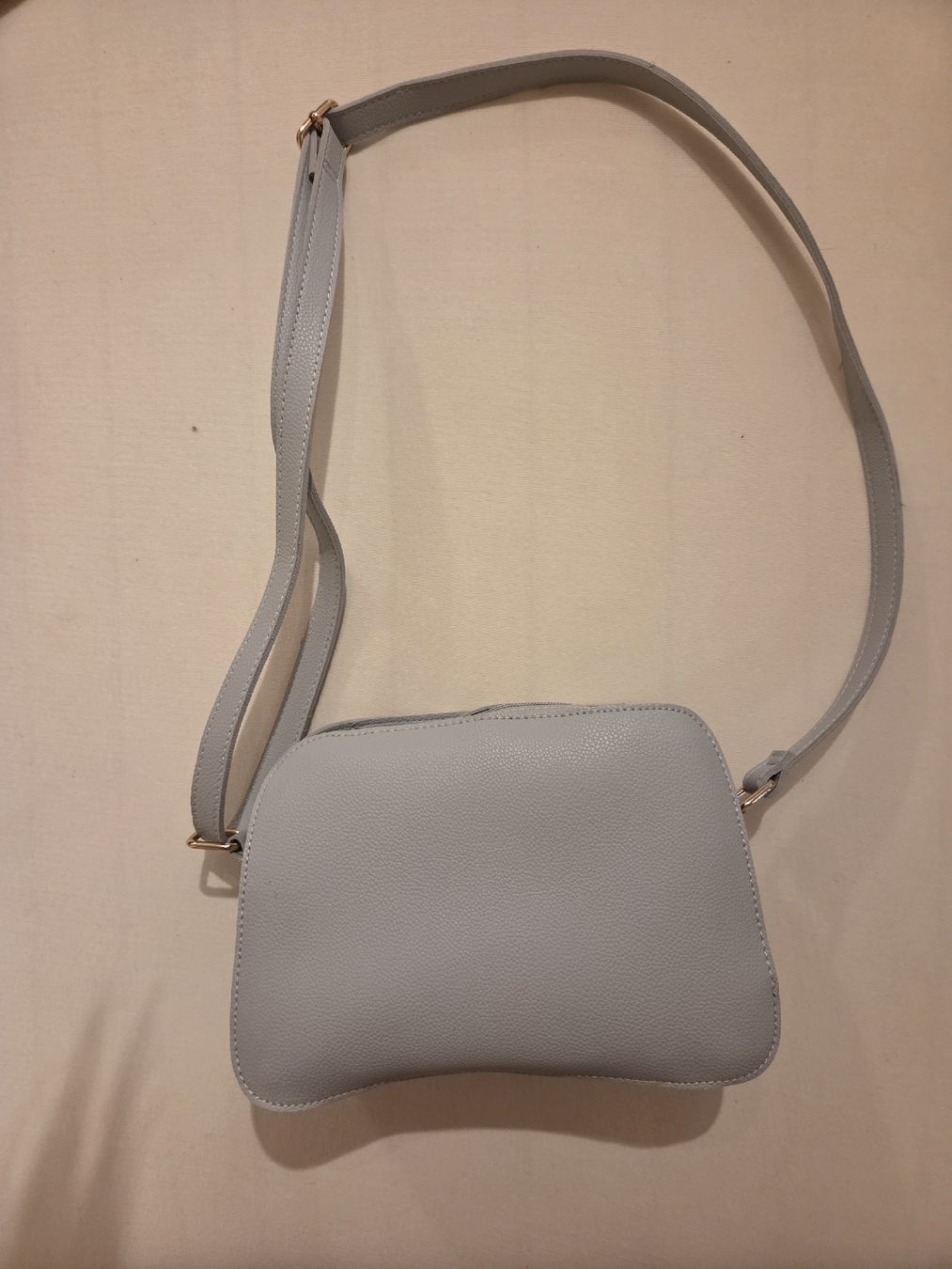 Borse da donna: Tasche hellgrau – Nuovo (secondo la descrizione) da Luzern venduto da Sherry56 1