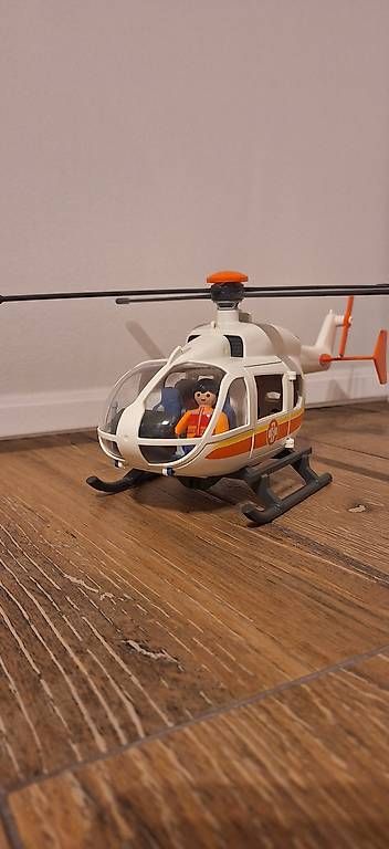 Playmobil Giocattoli: Playmobil Rettungshelikopter – Usato da Neuenkirch venduto da Ducati79