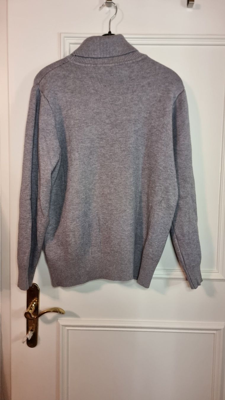 Pullover & Sweatshirts: Kuscheliger Rollkragenpullover, Grau, Gr.38-40 Top Zustand – Gebraucht aus Wald ZH von CapLux 3