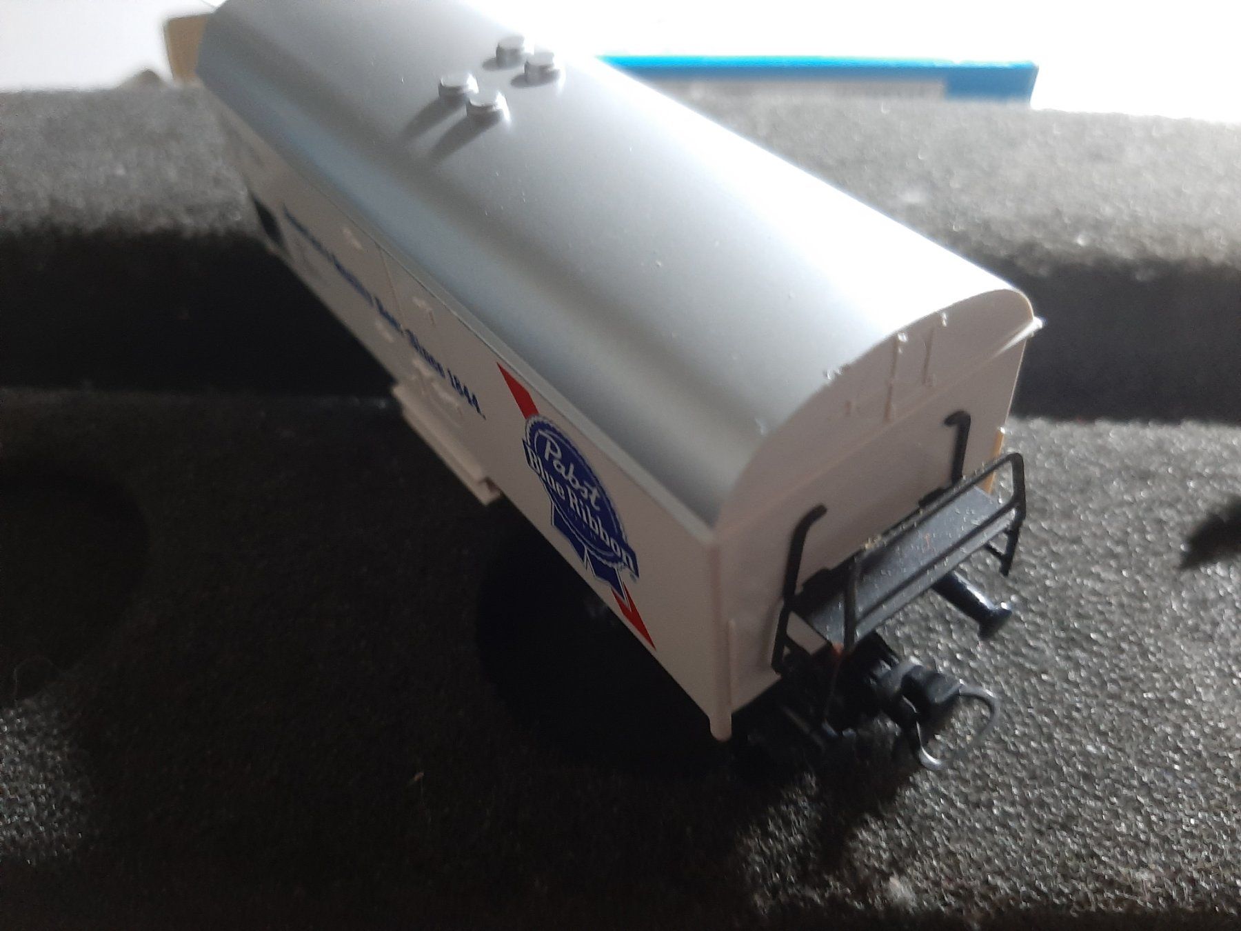 Märklin Modelleisenbahnen: MARKLIN 4669 – Gebraucht aus Avully von RIVALIS 5