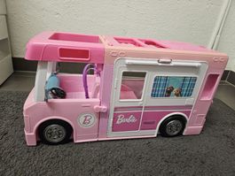 Barbie 3-in-1 Super Abenteuer-Camper 
