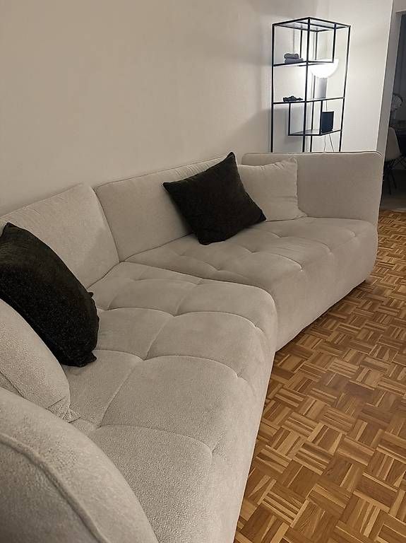 Sofas: Sofa Beige inkl. Kissen – Gebraucht aus Pratteln von MitrovicJ 3