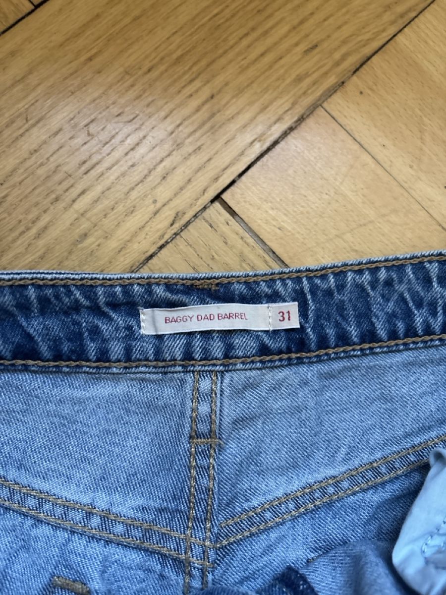 Levi's Jeans: Levis Jeans – Usato da Bern venduto da Lydiixa 1